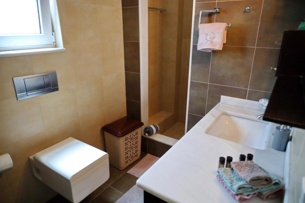 Fou'S Luxury Apartment Nafpaktos エクステリア 写真