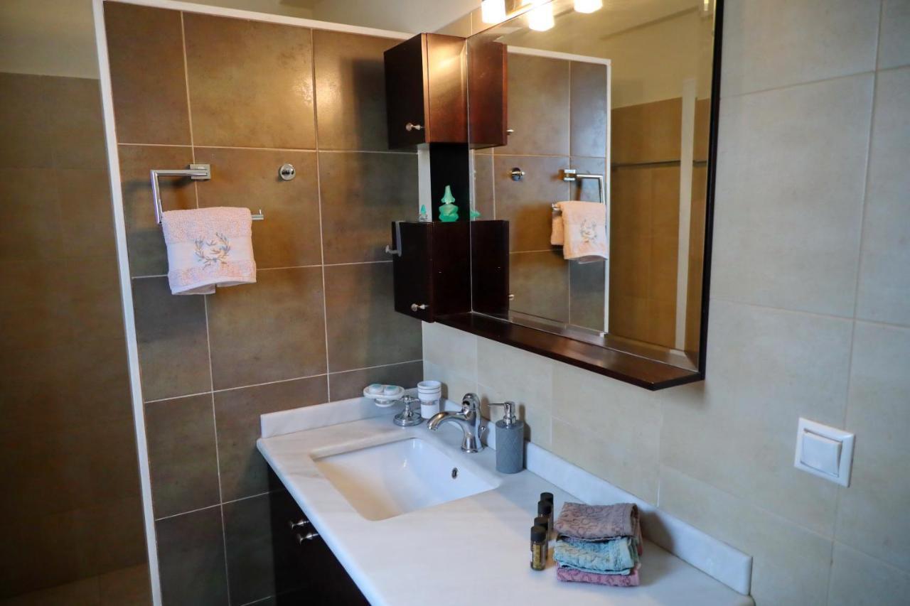 Fou'S Luxury Apartment Nafpaktos エクステリア 写真
